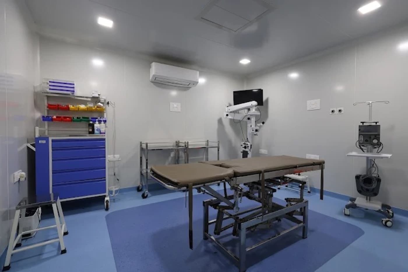 Procedure room used for clinical training
